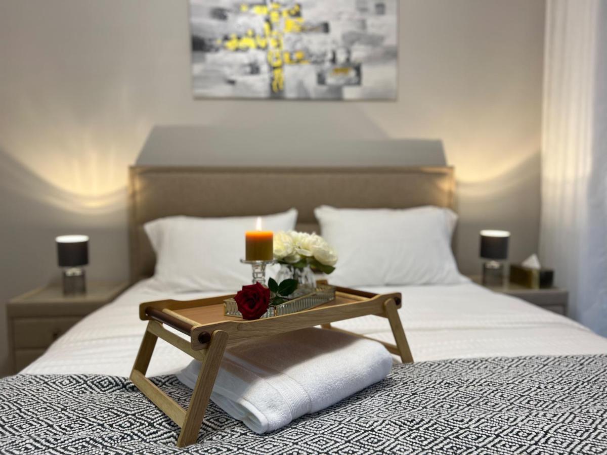 Stylish Apartment With A Jacuzzi マスカット エクステリア 写真