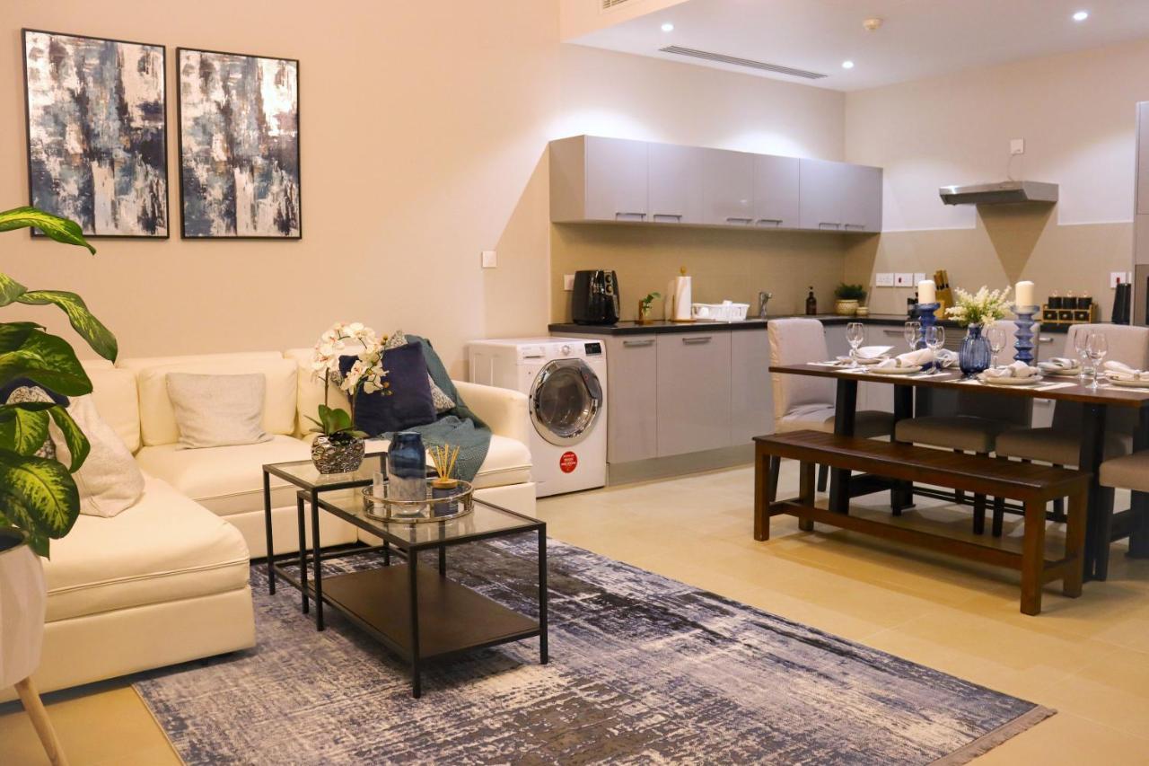Stylish Apartment With A Jacuzzi マスカット エクステリア 写真