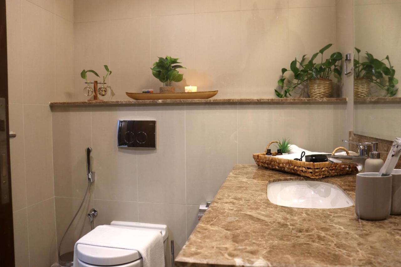 Stylish Apartment With A Jacuzzi マスカット エクステリア 写真